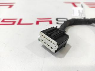 разъем (фишка) проводки Tesla Model S 1 поколение (2012 - 2016), 1031236-81-E