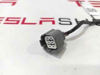 разъем (фишка) проводки Tesla Model S 1 поколение (2012 - 2016), 1031236-81-E