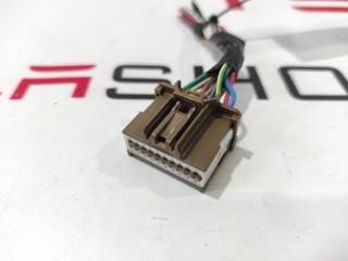 разъем (фишка) проводки Tesla Model S 1 поколение (2012 - 2016), 1031236-81-E