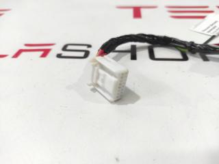 разъем (фишка) проводки Tesla Model S 1 поколение (2012 - 2016), 1031236-81-E