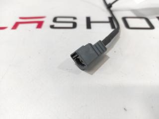 разъем (фишка) проводки Tesla Model S 1 поколение (2012 - 2016), 1031236-81-E