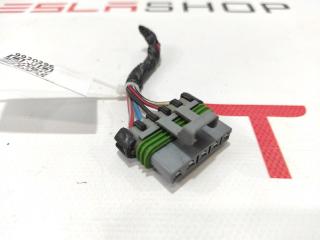 разъем (фишка) проводки Tesla Model S 1 поколение 2013, 1031237-81-E