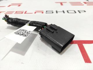разъем (фишка) проводки Tesla Model S 1 поколение 2013, 1031237-81-E