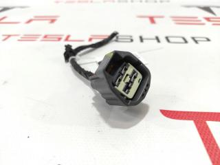 разъем (фишка) проводки Tesla Model S 1 поколение 2013, 1031237-81-E