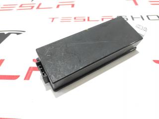 крышка блока предохранителей Tesla Model S 1 поколение 2015, 1009096-01-H, E-447