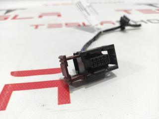 разъем (фишка) проводки Tesla Model S 1 поколение 2015, 1004417-96-N