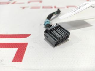 разъем (фишка) проводки Tesla Model S 1 поколение 2015, 1004417-96-N