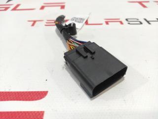 разъем (фишка) проводки Tesla Model S 1 поколение 2015, 1004417-96-N