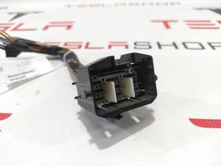 разъем (фишка) проводки Tesla Model S 1 поколение 2015, 1004417-96-N