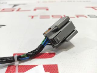 разъем (фишка) проводки Tesla Model S 1 поколение 2015, 1004417-96-N