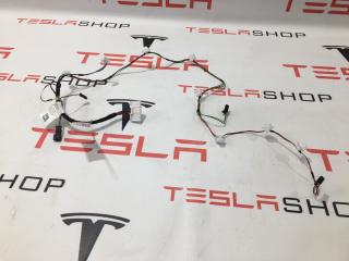Электропроводка двери Tesla Model X 1 поколение 2017, 1036928-02-F