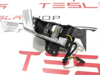 ручка внутренняя передняя правая Tesla Model X 1 поколение 2017, 1047632-00-B
