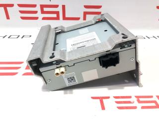 Радио FM/HD/XM Tesla Model X 1 поколение 2017, 1052323-00-B, 1004787-01-D