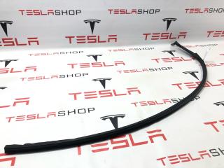 Уплотнитель проема дверного Tesla Model X 1 поколение 2017, 1032146-00-C