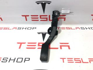 педаль Tesla Model X 1 поколение 2017, 1005307-00-A, 9F836-AA