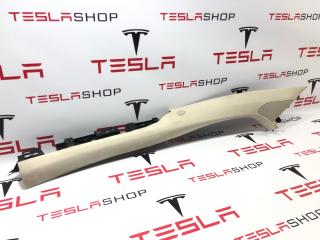 Накладка стойки А Tesla Model X 1 поколение 2017, 1035939-07-G