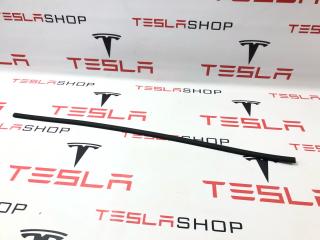 уплотнитель двери Tesla Model X 1 поколение 2017, 1487622-00-B, 1057953-00-B