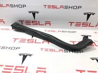 воздуховод (дефлектор) радиатора Tesla Model X 1 поколение 2017, 1090903-00-A