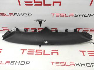 Накладка гриля бампера переднего верхняя Tesla Model X 1 поколение 2017, 1047021-00-E