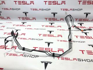 трубка тормозная Tesla Model X 1 поколение 2017, 1027712-00-E