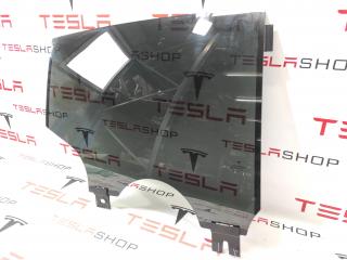 стекло двери задней правой Tesla Model X 1 поколение 2017, 1052716-00-D