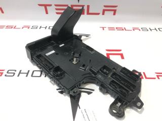 Блок управления BCM (Body Control Module) Tesla Model 3 1 поколение 2020, 1461512-00-B, 1078673-90-K, 1078673-90-H