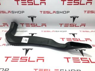 Воздуховод обогрева 2-го ряда сидений Tesla Model X 1 поколение 2017, 1064061-00-A