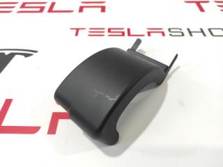 Накладка петли подъемной задней двери Tesla Model X 1 поколение 2017, 1047074-00-G