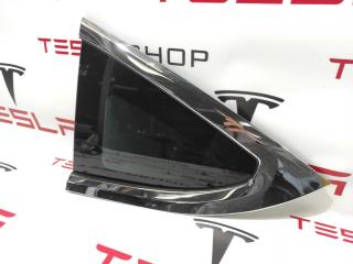 Форточка в заднее крыло Tesla Model X 1 поколение 2017, 1034906-80-F