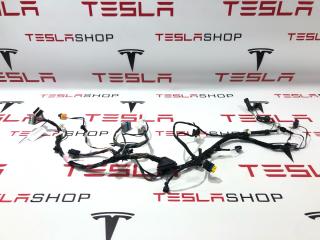Электропроводка двери Tesla Model X 1 поколение 2017, 1032442-70-G