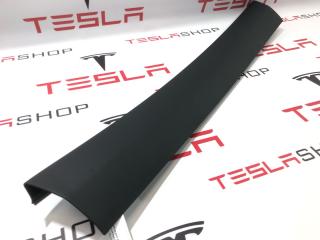 накладка двери (крышки) багажника Tesla Model X 1 поколение 2017, 1037906-50-E, 1037906-00-E