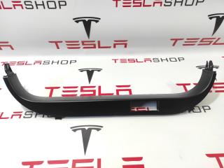 Накладка дверного проема Tesla Model X 1 поколение 2017, 1060051-00, 1058416-00