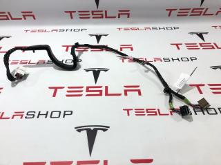 Электропроводка амортизаторов подъемной задней двери Tesla Model X 1 поколение 2017, 1063406-00-F, 1064336-00-B