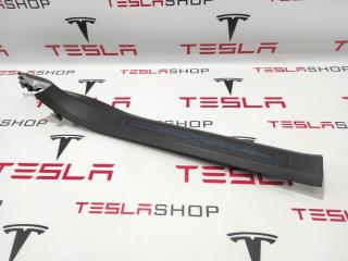 Накладка дверного порога Tesla Model X 1 поколение 2019, 1035987-02-G, 1496490-00-A