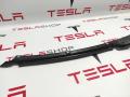 Накладка закрытия подъемной задней двери Tesla Model X 1 поколение 2019, 1037559-00-D - фото №6