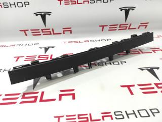 Накладка подъемной задней двери Tesla Model X 1 поколение [рестайлинг] 2022, 1055011-00-F, 1060411-00-C, 1055018-00-D
