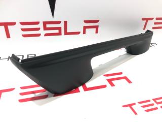Накладка декоративная основания сидений 1-го ряда Tesla Model X 1 поколение 2019, 1100673-00-D