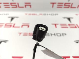 разъем (фишка) проводки Tesla Model X 1 поколение 2017, 1027761-00-B