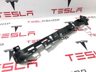 Направляющая панели багажного отделения Tesla Model X 1 поколение 2019, 1080709-00-C