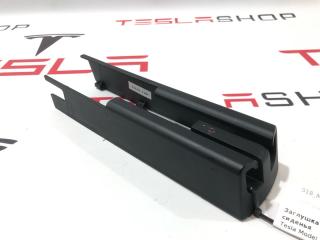 Заглушка салазки сиденья Tesla Model X 1 поколение 2019, 1062358-00-D