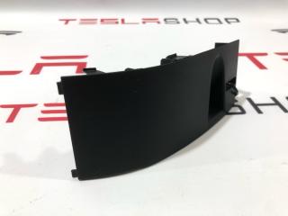Накладка декоративная обшивки двери Tesla Model 3 1 поколение 2019, 1090014-00-C