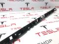 Кронштейн крепления накладки порога рокерной панели Tesla Model X 1 поколение 2019, 1046690-00-B - фото №4