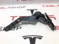 Петля амортизаторов подъемной задней двери Tesla Model X 1 поколение 2019, 1037933-00-L - фото №4