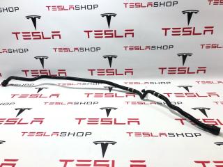 Трубопровод охлаждения мотора заднего правый Tesla Model X 1 поколение 2019, 1130668-00-B