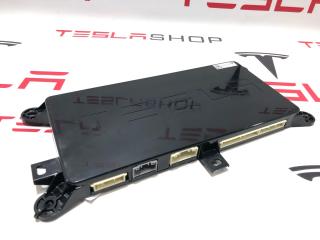 Блок управления BCM (Body Control Module) Tesla Model X 1 поколение 2019, 1043900-00-E