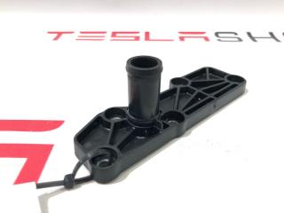 Штуцер Tesla Model X 1 поколение 2019, 1037000-00-F, 1134783-00-J, 1038470-00-C