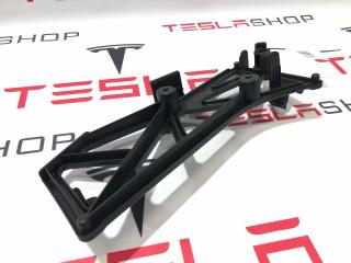 Кронштейн крепления боди контроллера Tesla Model X 1 поколение 2019, 1077423-00-B