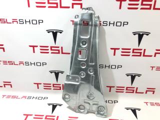 Кронштейн багажника боковой Tesla Model X 1 поколение 2019, 1051361-S0-D, 1086805-00-A