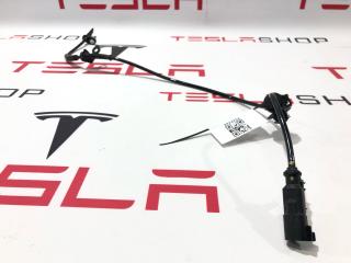 датчик ABS Tesla Model X 1 поколение 2019, 1037796-00-C