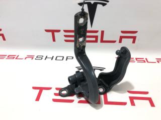 Петля подъемной задней двери Tesla Model X 1 поколение 2019, 1898789-00-M